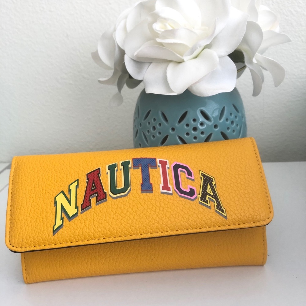 Nautica Sandy Bottom Yellow Snap Trifold Wallet